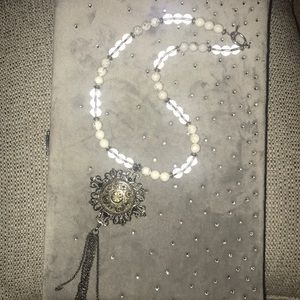 ⚪️Vintage Necklace⚪️